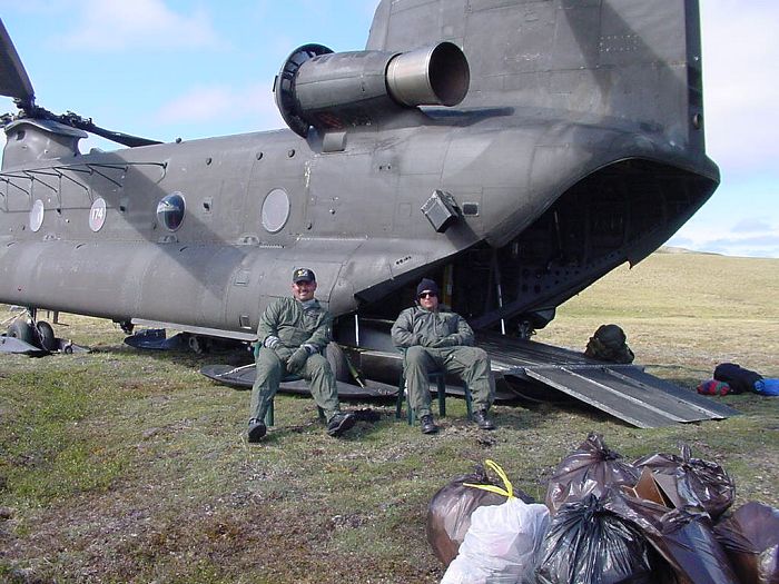 The crew of Chinook 89-00174.